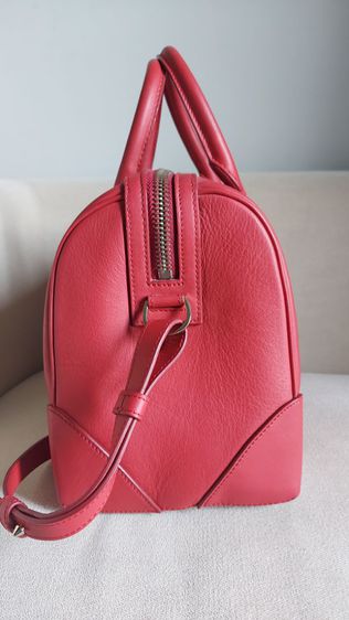 กระเป๋าถือ Givenchy แท้ สีแดง รูปที่ 7