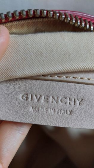 กระเป๋าถือ Givenchy แท้ สีแดง รูปที่ 11
