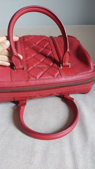 กระเป๋าถือ Givenchy แท้ สีแดง รูปที่ 9