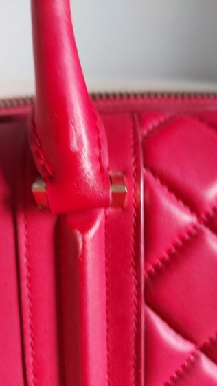 กระเป๋าถือ Givenchy แท้ สีแดง รูปที่ 6