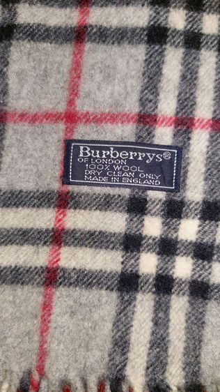 ผ้าพันคอ Burberry ผ้าวูล สีเทา รูปที่ 3