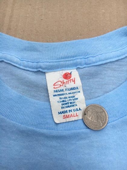 เสื้อยืดผ้าบาง สกรีนลายมิกกี้เมาส์พิงต้นมะพร้าวบนชายหาด Hawaii WALT DISNEY PRODUCTIONS ผ้า 50 50 ป้ายคอ Sherry รูปที่ 7