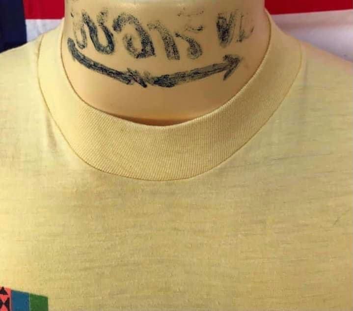 เสื้อยืดคอกลมแขนสั้น ผ้าบาง สกรีนลาย รุ้งตั้ง เรือใบ ดอกไม้ วิวทะเล HAWAII ตอก นกแก้ว POLY TEES HAWAII ผ้า 50 50 ป้ายคอ t-crew Sunstrokes รูปที่ 11