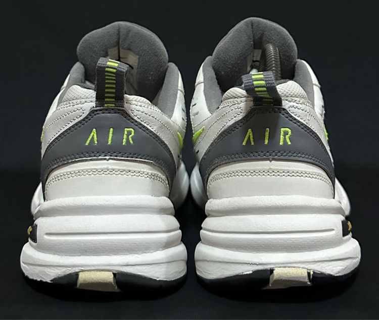 Nike air monarch Size42.5 ส่งฟรี รูปที่ 4