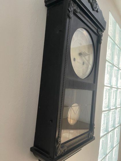 ขายนาฬิกาแขวนโบราณ 100 ปี เดินได้มีเสียงทุก ชั่วโมง สภาพดี เจ้าของขายเอง รูปที่ 2