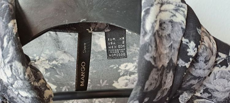 ส่งต่อเสื้อ Mango รูปที่ 4