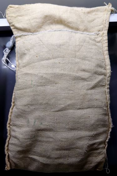 เหรียญยกถุง (100 เหรียญ) เหรียญ 5 บาท ตัวติดหายากลำดับ 9 พศ.2531 ไม่ผ่านใช้ รูปที่ 3