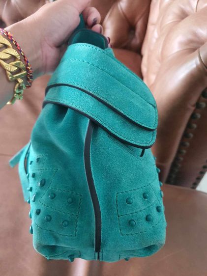 กระเป๋าถือ Tod’s หนังกลับ สีสดใส รูปที่ 4