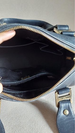 กระเป๋า MCM ของแท้ ถือใบเล็กน่ารัก รูปที่ 15