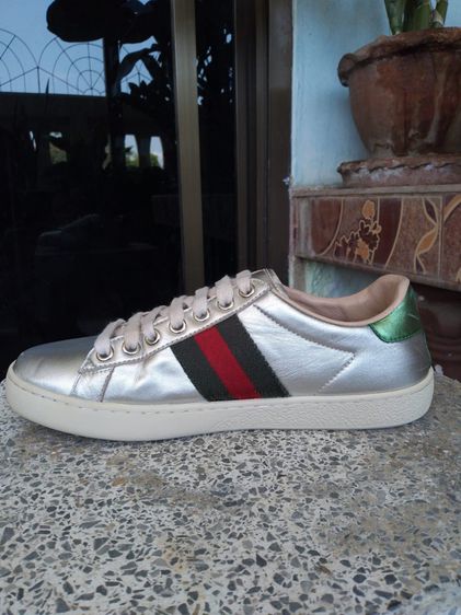รองเท้าผ้าใบ Gucci ไซส์ 37  รูปที่ 3