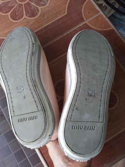 รองเท้าผ้าใบ Miu Miu ไซส์ 37  รูปที่ 7