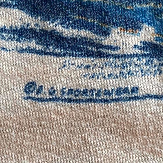 เสื้อยืดคอกลมแขนสั้น ผ้าบาง คอยก สีชมพูอ่อน สกรีนรูปคนเล่นสกีน้ำ ป้ายคอ D.G. SPORTSWEAR รูปที่ 5