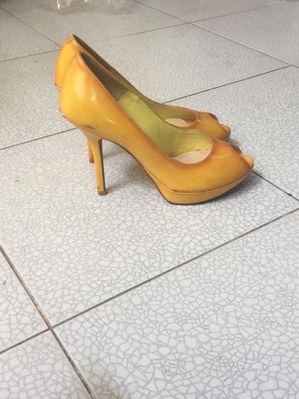 รองเท้าส้นสูง christian dior ไซส์ 36  รูปที่ 2