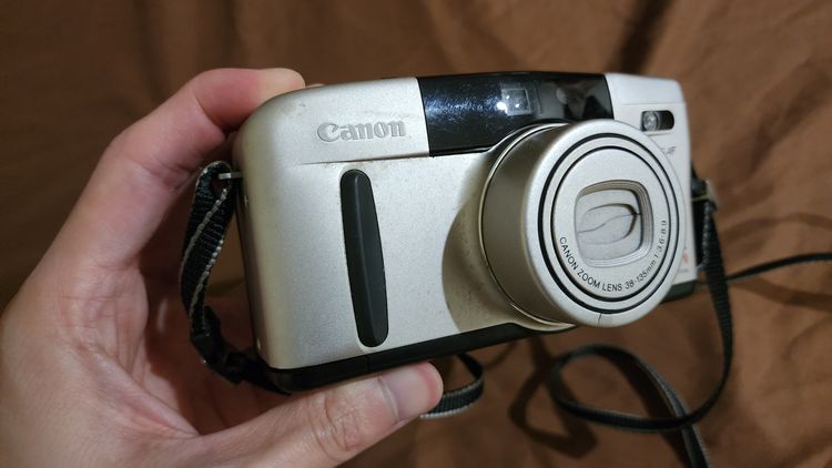 กล้อง ฟีมล์ รุ่นเก่า ยี่ห้อ  CANON เก่าเก็บ เดิมๆ สภาพดี  รูปที่ 4