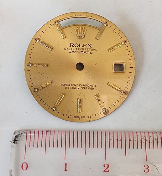 หน้าปัด ROLEX  DAY DATE รุ่นเก่า หน้าทอง มีสับดาห์ เดิมๆ หายาก สภาพดี พร้อมใช้งาน รูปที่ 3
