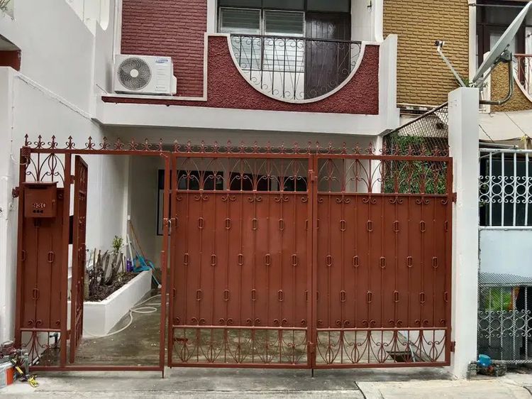 บ้านให้เช่า บ้านเช่า ทาวน์เฮ้าส์ให้เช่า บางพลัด MRT บางพลัด 499ม. ให้เช่า จรัญสนิทวงศ์ 75 79 กรุงเทพ บ้านกว้าง ตัวบ้านมีลมผ่าน ถูกฮ้วงจุ้ย รูปที่ 2