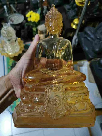 พระแก้ว รุ่นเก่า เดิมๆ เก่าเก็บ ผิวหิ้ง หายาก พร้อมบูชาครับ รูปที่ 9