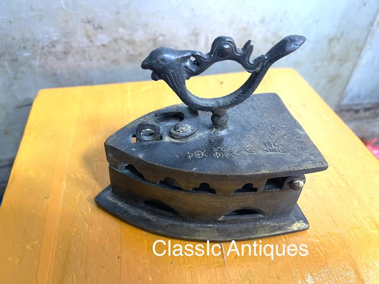 เตารีด ทองเหลืองจิ๋ว  A4 รูปที่ 2