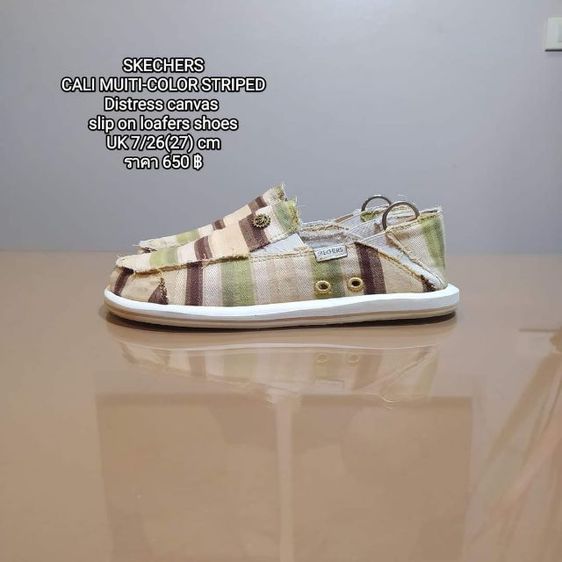 SKECHERS
CALI MUITI-COLOR STRIPED
Distress canvas slip on loafers shoes
UK 7ยาว26(27) cm
ราคา 650 ฿