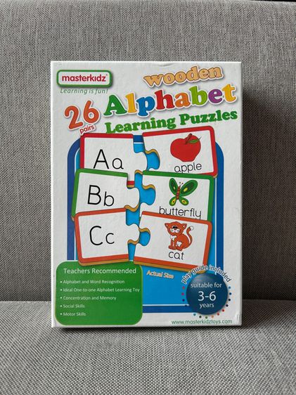 ของเล่นเสริมทักษะก่อนวัยเรียน Wooden Alphabet Puzzle 