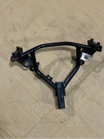 เหล็กยึดไฟหน้าcbr300 แท้ รูปที่ 7