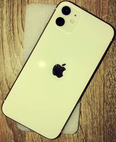 Apple iPhone11 สีขาว สภาพสวย พร้อมใช้งาน หายากแล้ว ขายราคาถูก ต่างจังหวัดสั่งผ่านShopee รูปที่ 2