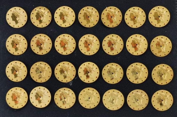 ราคาต่อ 1 แผ่น หน้าปัดนาฬิกา CABUDA รุ่นเก่า ลายเหรียญต่างประเทศ เดิมๆ เก่าเก็บ ของใหม่ หน้าทอง หายาก  รูปที่ 2