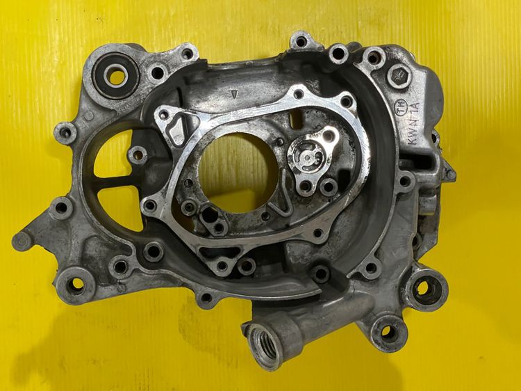 แคร้งเครื่องpcx125 click125i แท้ รูปที่ 3