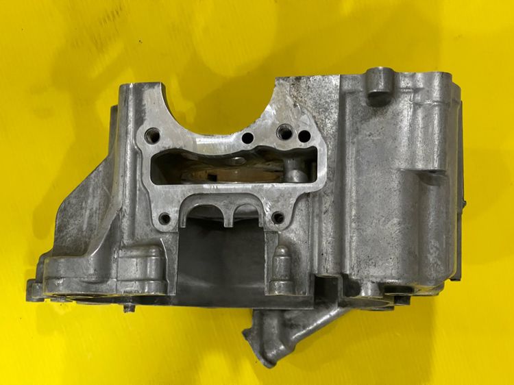 แคร้งเครื่องpcx125 click125i แท้ รูปที่ 4