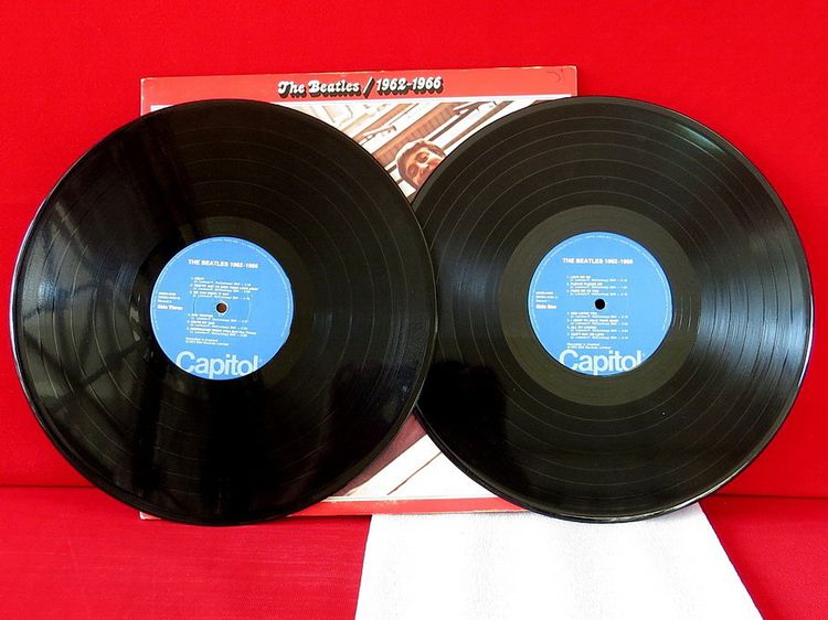 แผ่นเสียง เดอะบีทเทิล อัลบั้มสีแดง วงร็อคอังกฤษ The Beatles รูปที่ 5