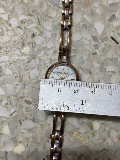 นาฬิกายี่ห้อ renoma   Paris  ควอทซ์  ของแท้มือสอง สภาพยังสวย สายยาว 17.5 เซนติเมตร 750฿ รูปที่ 6