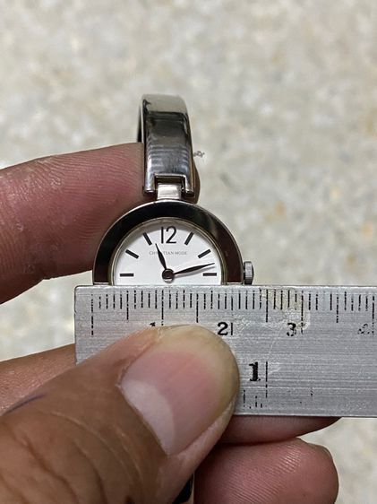 นาฬิกายี่ห้อ CRISTIAN  MODE  ของแท้มือสอง เป็นเงิน 925 วงรอบข้อมือ 7 นิ้ว  900฿ รูปที่ 5