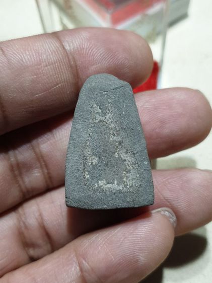 หลวงปู่ทวดรุ่นเบญจม 84 ปีสมาคมนักเรียนเก่าเบญจมปัตตานี ปี 38 พิมพ์ใหญ่แบบ 2 พร้อมกล่องเดิม สวยไม่แพ้ใคร รูปที่ 3