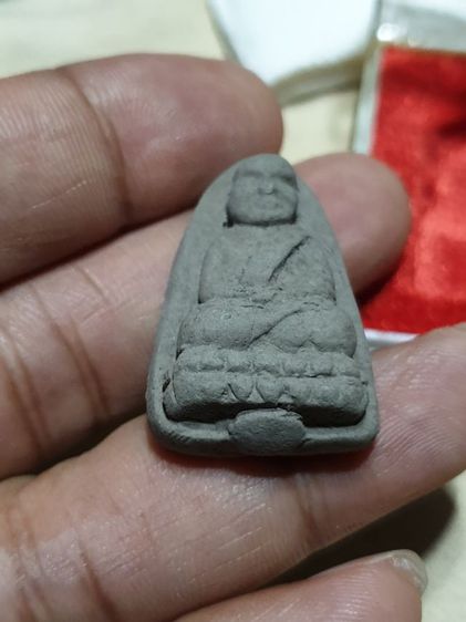 หลวงปู่ทวดรุ่นเบญจม 84 ปีสมาคมนักเรียนเก่าเบญจมปัตตานีปี 38 แบบ 2 พร้อมกล่องเดิม หายาก รูปที่ 7