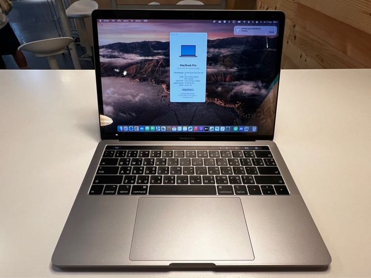 Apple Macbook Pro 13 Inch แมค โอเอส 8 กิกะไบต์ Mac Book Pro สภาพดีมาก
