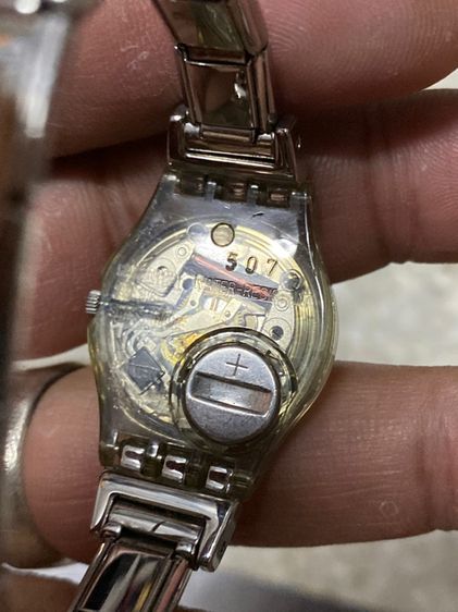 นาฬิกายี่ห้อ SWATCH  สวอทซ์  สวิสเมด ของแท้มือสอง เลดี้ สภาพสวย สายเดิม ยืดได้  550฿ รูปที่ 2