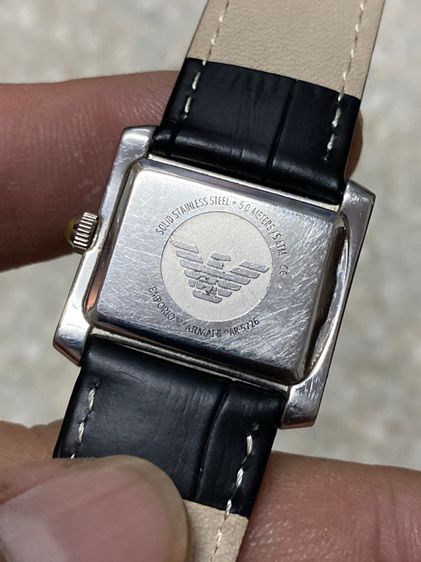 นาฬิกายี่ห้อ ARMANI  EMPORIO  ของแท้มือสอง เลดี้ สายเปลี่ยนใหม่  950฿ รูปที่ 3