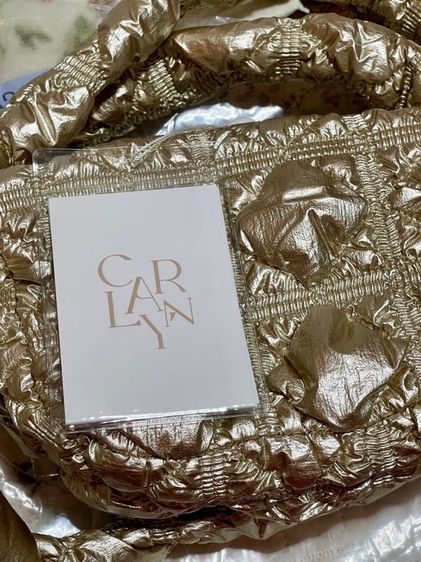 กระเป๋า Carlyn Poing สีทองใหม่ แท้จากเกาหลี