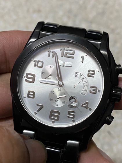 นาฬิกายี่ห้อ VESTAL   ควอทซ์ ของแท้มือสอง สแตนเลสใหญ่มาก สายยาว 7 นิ้วครึ่ง  1700฿ รูปที่ 3