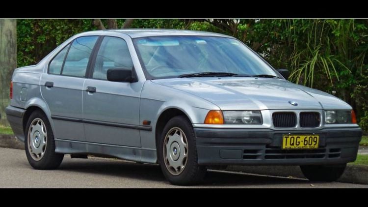 ฝาตบกระทะล้อ BMW E36 ปี92-97 ขอบ15 ตรงรุ่น บีเอ็ม 316 Compact และ บีเอ็ม E36 4ประตู ตรงตามสเป็คนอกครับ ครบ4ฝา สีเดิมไม่มีพ่นใหม่ รูปที่ 2