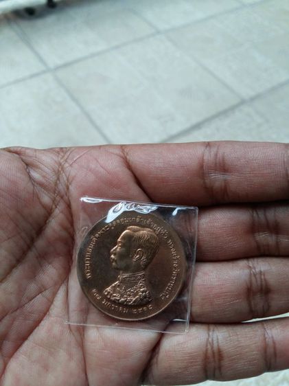 เหรียญท้าวสุรนารี ย่าโม ปี2511 เนื้อเงิน หายากสร้างน้อย พิธีปลุกเสกใหญ่หน้าอนุเสาวรีย์ย่าโม โดยเกจิอาจารย์ดังๆ ในยุคนั้น อาทิหลวงพ่อคูณฯลฯ   รูปที่ 18