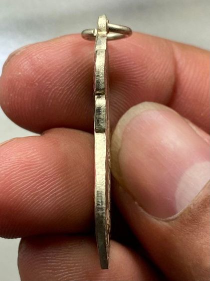 เหรียญหลวงปู่เอี่ยม ยันต์ 4 ลงยา พร้อมกล่อง รูปที่ 5