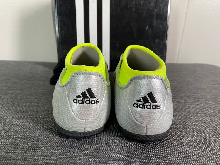 Adidas football kids รองเท้าบอล รองเท้าผ้าใบ  Uk11 Us11.5 17.5cm ของแท้ ของใหม่ รูปที่ 4