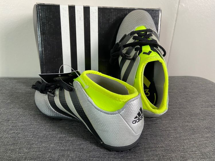 Adidas football kids รองเท้าบอล รองเท้าผ้าใบ  Uk11 Us11.5 17.5cm ของแท้ ของใหม่ รูปที่ 2