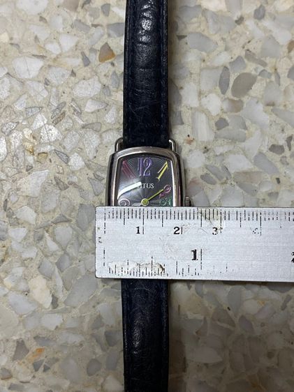นาฬิกายี่ห้อ TITUS  ควอทซ์ ของแท้มือสอง  เครซี่นัมเบอร์   850฿ รูปที่ 6