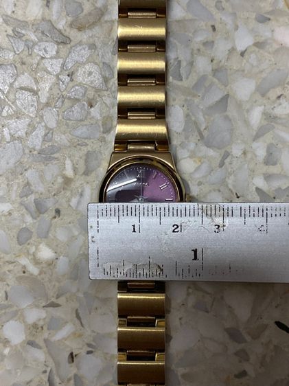 นาฬิกายี่ห้อ CITIZEN  ควอทซ์ เลดี้ ของแท้มือสอง ทองสวย  สายยาว 17 เซนติเมตร  900฿ รูปที่ 8