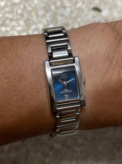 นาฬิกายี่ห้อ ANNA KLEIN  II  ควอทซ์ ของแท้มือสอง สายยาว 6 นิ้วครึ่ง 550฿ รูปที่ 10