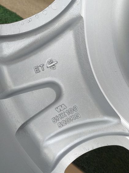 ล้อแนว VIP Lowenhart ขอบ18 สภาพสวย ฝาครบ รูปที่ 7