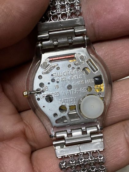 นาฬิกายี่ห้อ SWATCH   สวอทซ์ สวิสเมด เรือนบาง  ของแท้มือสอง สายยาว   16  เซนติเมตร 750฿ รูปที่ 2