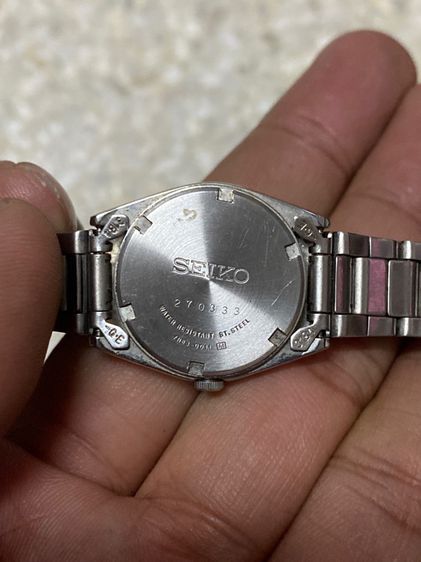 นาฬิกายี่ห้อ SEIKO  ไซโก  ควอทซ์ ของแท้มือสองสแตนเลส  สายยาว  17 เซนติเมตร  650฿  รูปที่ 2